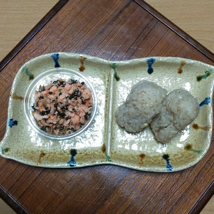 おにぎり夜食